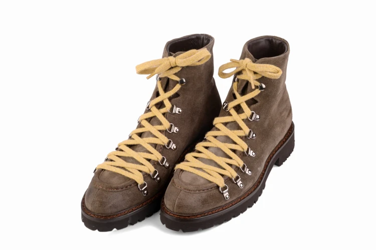 buty zamszowe za kostkę