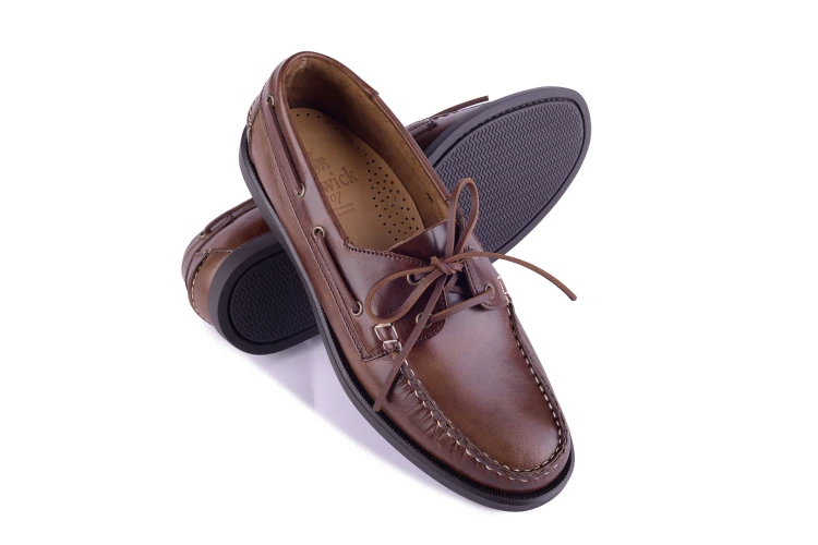 boat shoes
