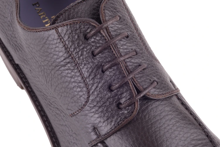 czekoladowe buty  na jesien