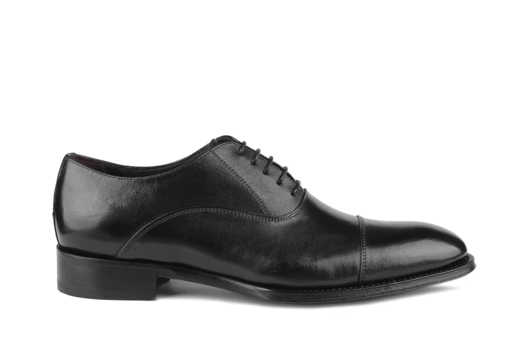buty szyte, czarne buty wizytowe, buty szyte blake