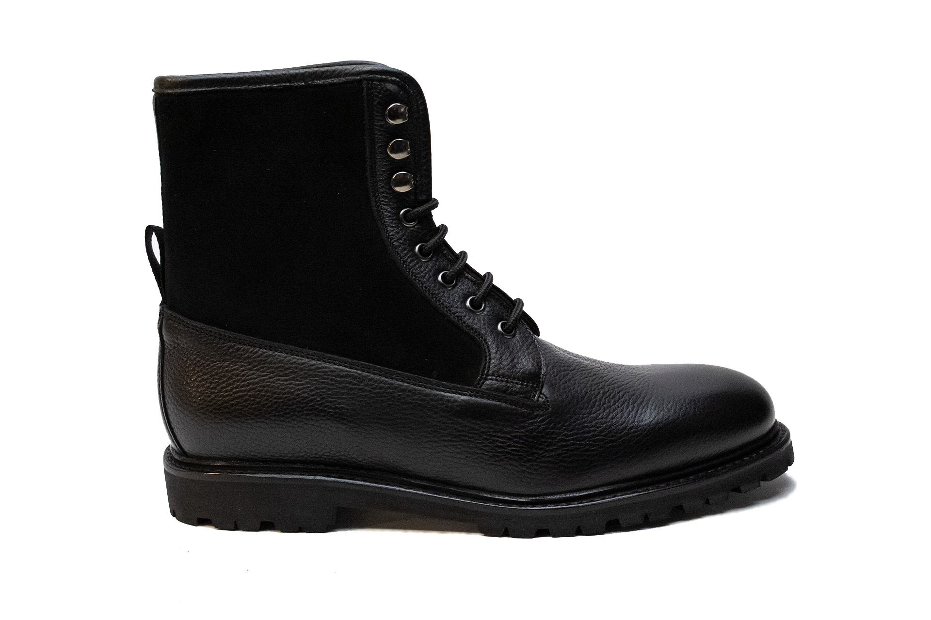czarne buty za kostkę
